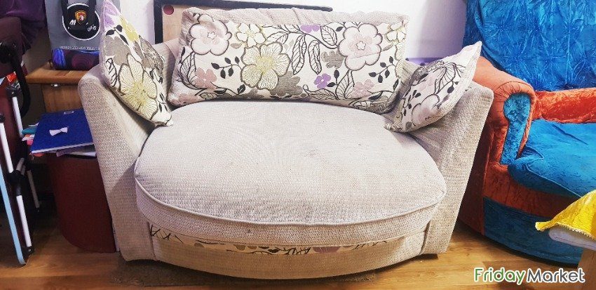 Grey Rotating Sofa الرياض العربية السعودية